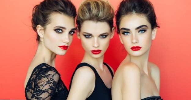 10 Fakta om Ugly Side of Modeling Industry (Fakta)