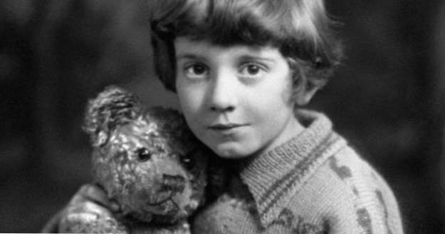 10 Fakta om den verkliga Christopher Robin bakom Winnie-The-Pooh (Fakta)