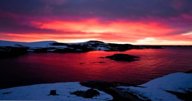 Topp 10 Chilling Expeditions til Antarktis (Mysteries)