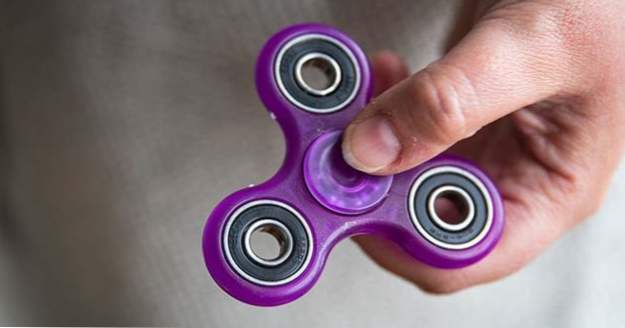 10 Zvědavá málo známá fakta o Fidget Spinners