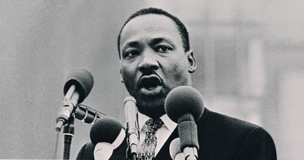 10 Definiera ögonblick i barndomen av Martin Luther King Jr. (Historia)