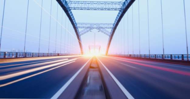 Top 10 navrhovaných mezikontinentálních mostů a tunelů (Technologie)