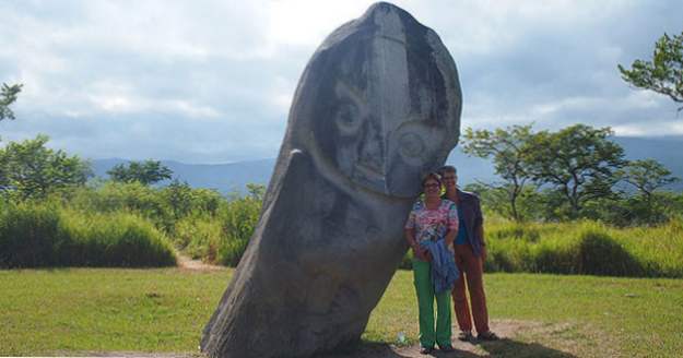 10 Forntida Megalith Monument med olösta ändamål (Historia)