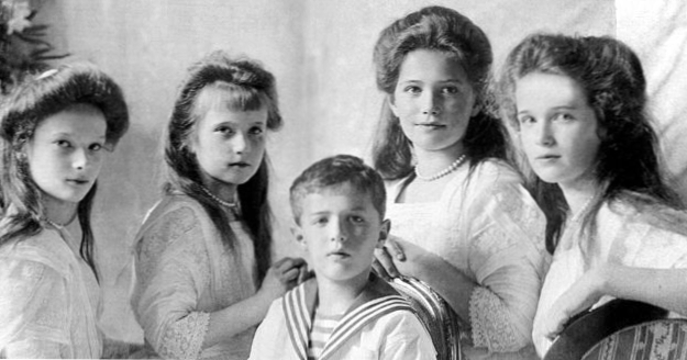 10 mysterier kring Royal Children (Historia)