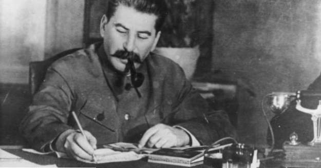 10 Odd Obsessions Of Odious Autocrats (Historia)