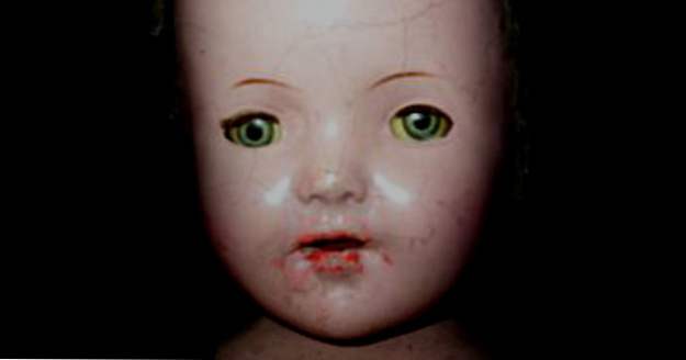 10 Freaky Dolls du vill inte spela med (Kuslig)