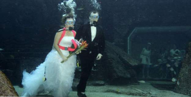 Top 10 bizarre Orte, um zu heiraten