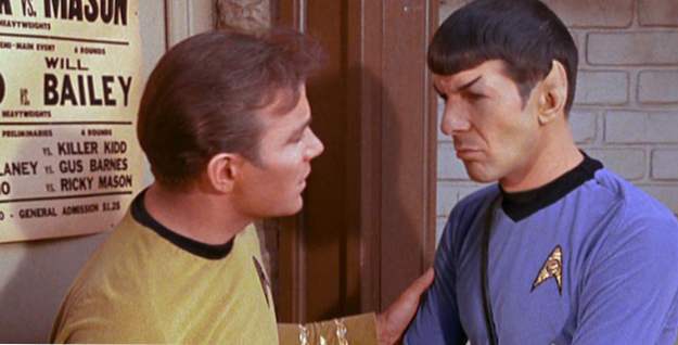 Top 10 nejkontroverznější epizody Star Trek (Filmy a televize)
