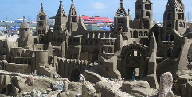 Top 20 châteaux de sable étonnants